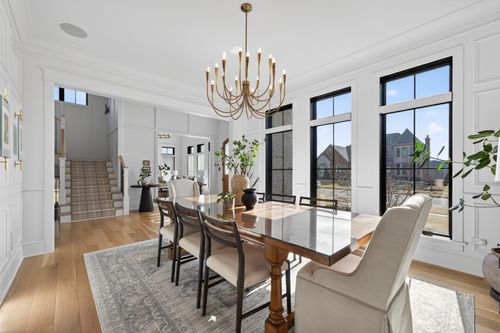 5N257 Switchgrass Ln, St. Charles, IL, 60175-7950 | Card Image