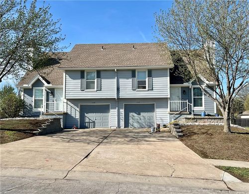 1108 and 1110 Se 8th Street, Lee's Summit, MO, 64063 | Card Image