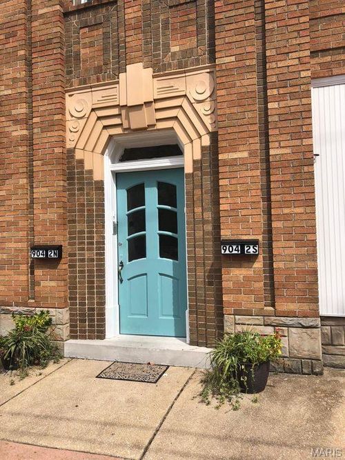 2s-900 Purdue Ave, Saint Louis, MO, 63130-3011 | Card Image