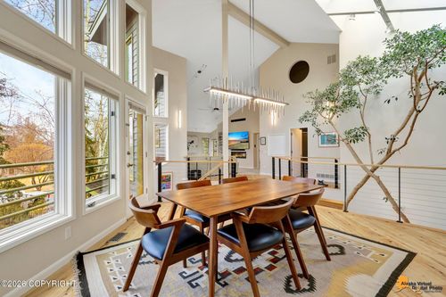 2140 Atwood Dr, Anchorage, AK, 99517-1335 | Card Image