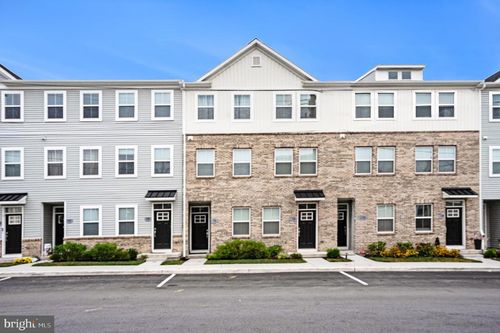 a-7 Ford St, BRIDGEPORT, PA, 19405-1487 | Card Image