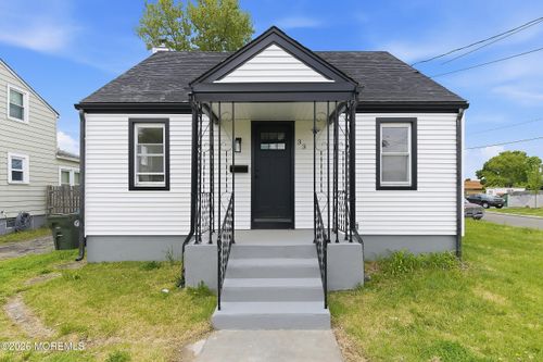 33 Morris Ave, Burlington City, NJ, 08016-2638 | Card Image