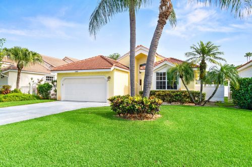 13917 Palm Grove Pl, West Palm Beach, FL, 33418-6977 | Card Image