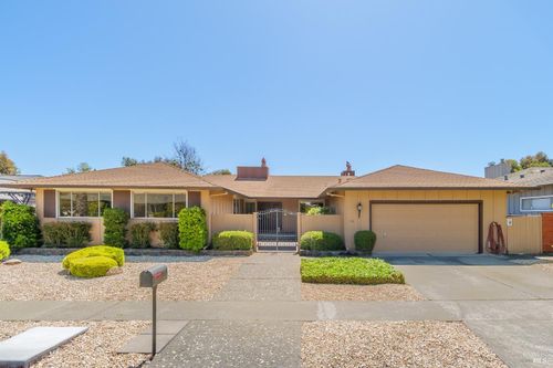 132 Peacock Dr, San Rafael, CA, 94901-1506 | Card Image
