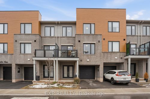 94 Dryden Lane, Hamilton, ON, L8H0B6 | Card Image