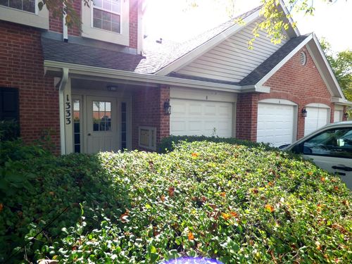 unit-7-1333 Evergreen Dr, Palatine, IL, 60074-8792 | Card Image