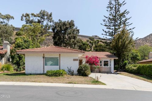 1069 Belleza St, Camarillo, CA, 93012-8163 | Card Image