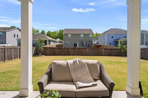 124 Willow Grove Ln, Fuquay-Varina, NC, 27526-3976 | Card Image