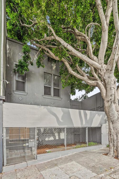 335-333-335 Potrero Ave, San Francisco, CA, 94103-4816 | Card Image