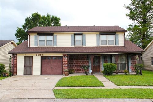 3829 N Deerwood Dr, Harvey, LA, 70058-2122 | Card Image