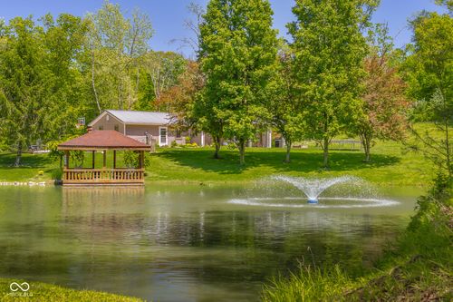7351 Homestead Rd, Morgantown, IN, 46160-8788 | Card Image
