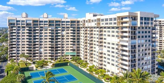 APT-511 - 4900 N Ocean Blvd, Condo with 2 bedrooms, 2 bathrooms and null parking in Lauderdale By The Sea FL | Image 26
