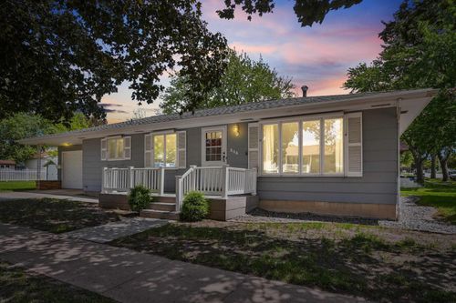 808 Frost Street, Grundy Center, IA, 50638 | Card Image