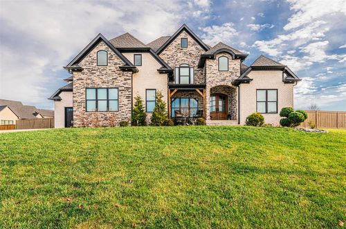 8689 Creekstone Ct, Alvaton, KY, 42122-7812 | Card Image