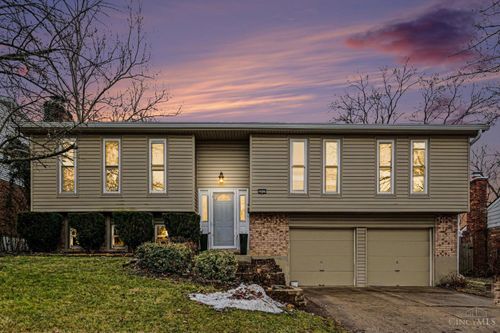 2017 Broadhurst Ave, Cincinnati, OH, 45240-1411 | Card Image