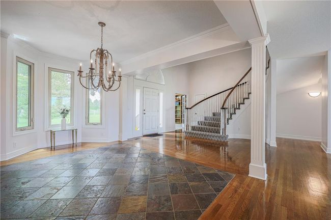 Entry and Dining room | Image 8