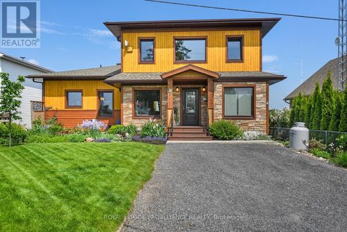 34 Tuttle Pt, Johnstown, ON, K0E1T1 | Card Image