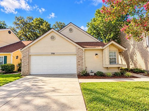 7754 Greenwich Court E, Jacksonville, FL, 32277 | Card Image