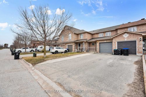 2023 Swan St, Innisfil, ON, L9S0B5 | Card Image