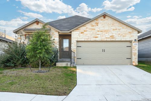 13520 Boothe Grv, San Antonio, TX, 78254-2648 | Card Image