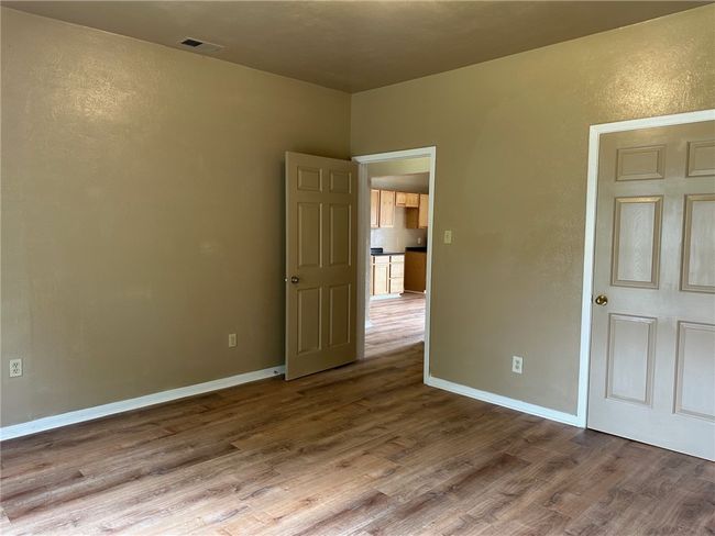 A - 616 Hall St, House attached with 4 bedrooms, 2 bathrooms and null parking in Sinton TX | Image 14