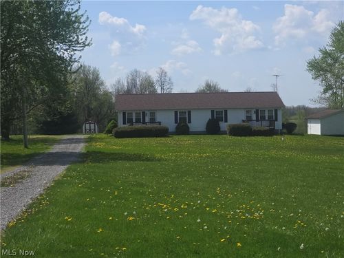 16763 Kinsman Rd, Middlefield, OH, 44062-9482 | Card Image