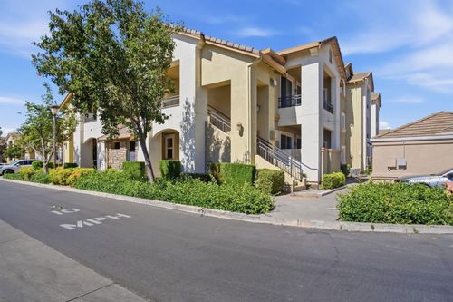 422-1360 Shady Ln, Turlock, CA, 95382-7406 | Card Image