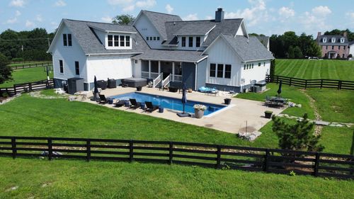 2113 Southern Preserve Ln, Franklin, TN, 37064-1648 | Card Image