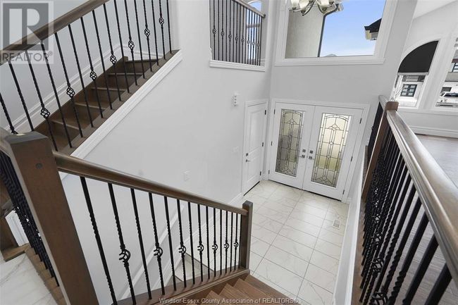 23 Noble Crt, House other with 5 bedrooms, 3 bathrooms and null parking in Amherstburg ON | Image 4