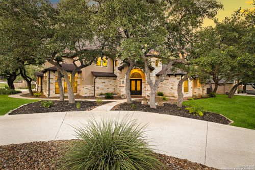 324 Heavens Way, San Antonio, TX, 78260-5841 | Card Image