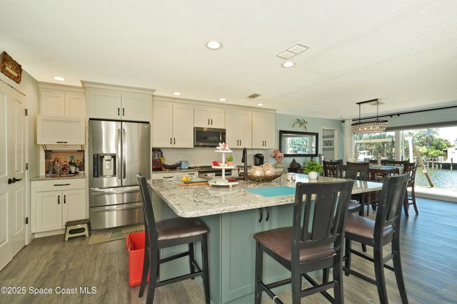 247 Antigua Dr, House other with 4 bedrooms, 3 bathrooms and null parking in Cocoa Beach FL | Image 6