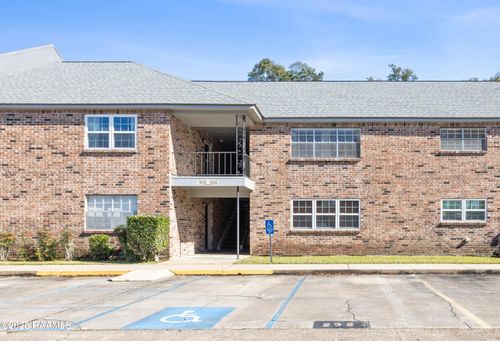 apt-232-3121 Johnston Street, Lafayette, LA, 70503 | Card Image