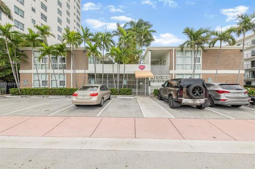 apt-21-1850 Meridian Ave, Miami Beach, FL, 33139-1838 | Card Image