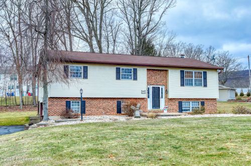 38 Deer Run Rd, Drums, PA, 18222-2000 | Card Image