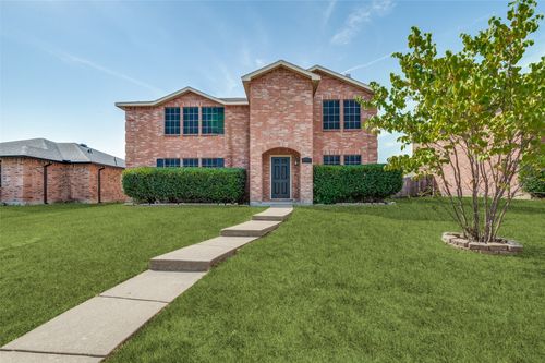 1030 April Showers Ln, Lancaster, TX, 75134-4606 | Card Image