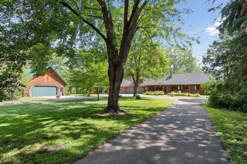 2245 Cottonwood Lake Dr, Windom, MN, 56101-1262 | Card Image