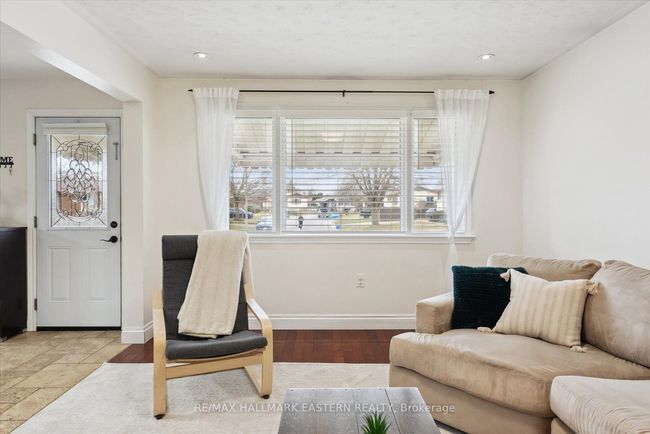 508 Erskine Ave, House other with 5 bedrooms, 2 bathrooms and 4 parking in Peterborough ON | Image 5