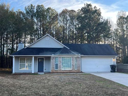 17 Carey Ct, Grantville, GA, 30220-2142 | Card Image