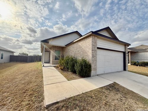 204 Broken Antler, San Antonio, TX, 78253-4119 | Card Image