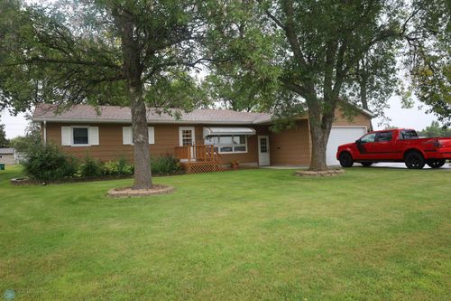 738 6th St S, Breckenridge, MN, 56520-2417 | Card Image