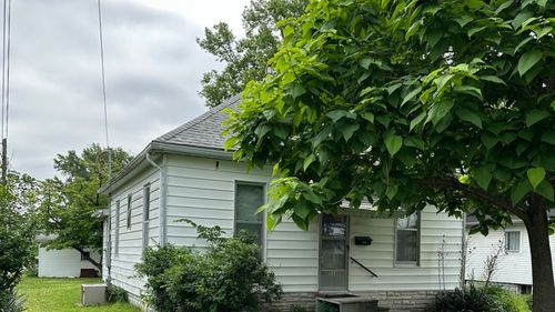 554 N Division St, Du Quoin, IL, 62832-1204 | Card Image