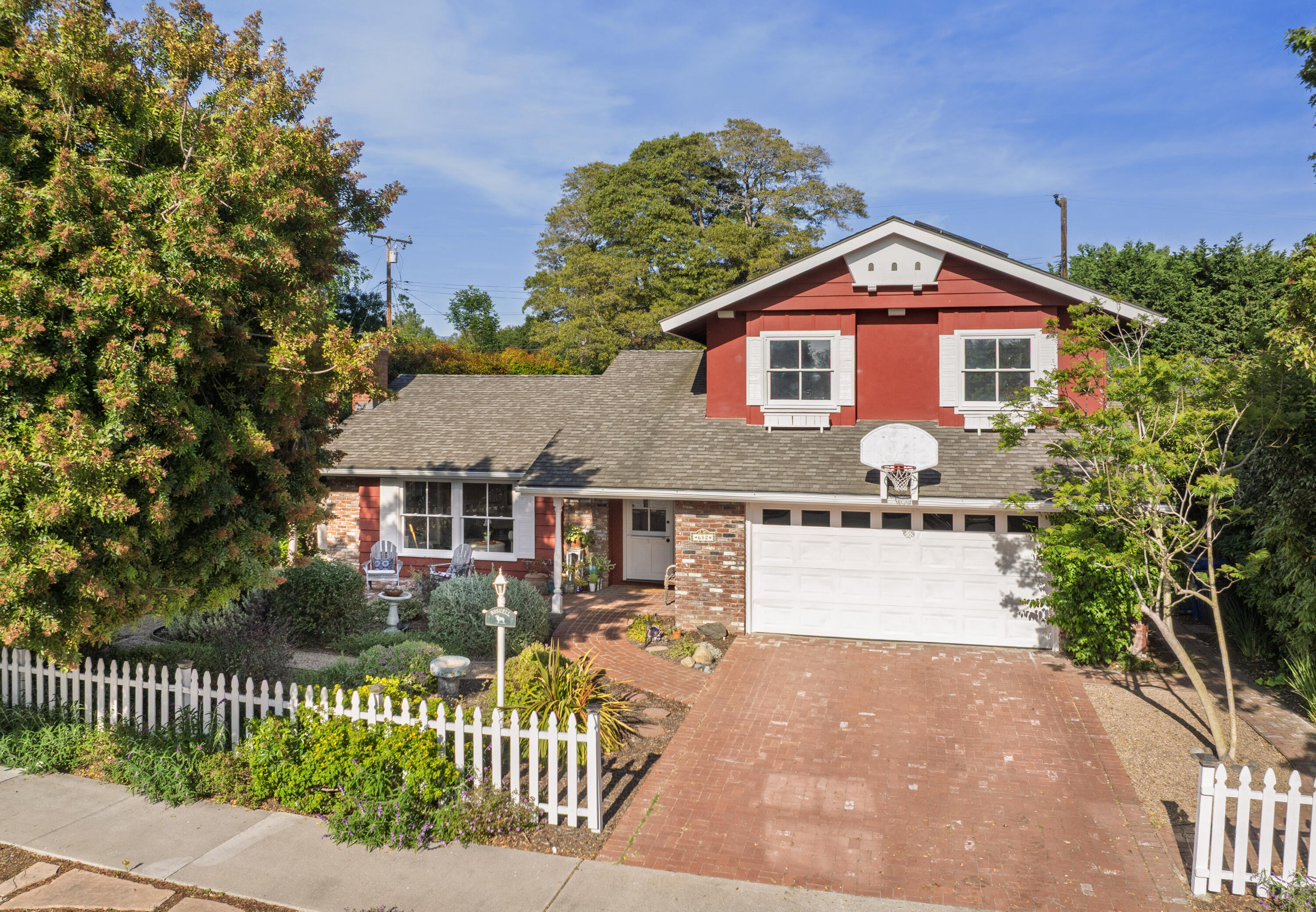 682 Catania Way, For Sale in SANTA BARBARA - eXp Realty