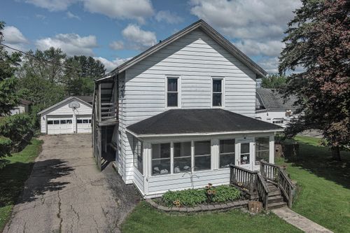 375 S Bridge St, MARKESAN, WI, 53946-8538 | Card Image