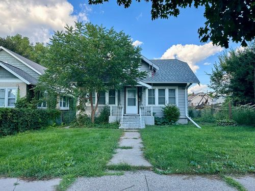 3742 Dupont Ave N, Minneapolis, MN, 55412-2053 | Card Image