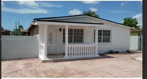 3050 Nw 52nd St, Miami, FL, 33142-3451 | Card Image