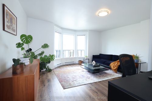 1639 Dupont St, Toronto, ON, M6P3S9 | Card Image