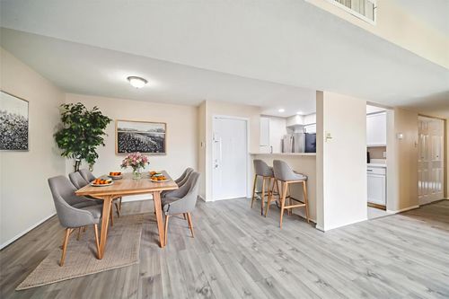 apt-31-2822 S Bartell Dr, Houston, TX, 77054-1442 | Card Image