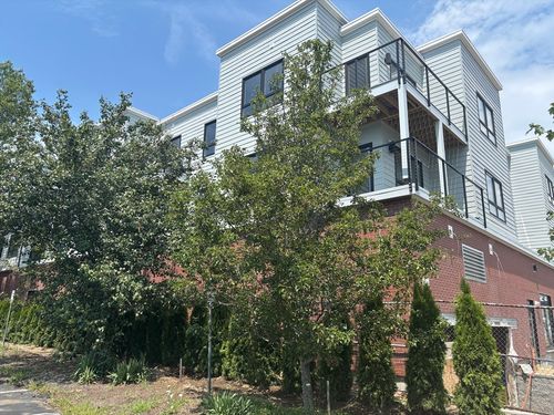 unit-202-1391 Main St, Walpole, MA, 02081-1768 | Card Image