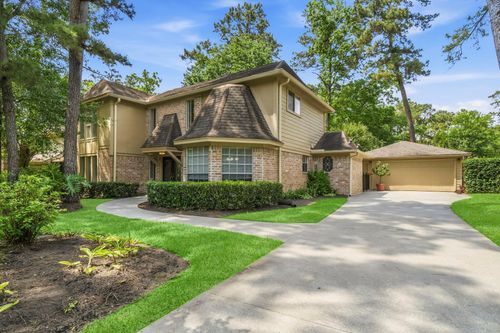 16 Terravale Ct, The Woodlands, TX, 77381-2505 | Card Image
