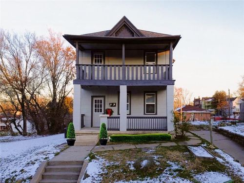 129 Brooklyn Ave, Kansas City, MO, 64124-1601 | Card Image